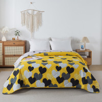 Покрывало стеганое из полисатина TANGO SIESTA Сердца на желтом 160х220