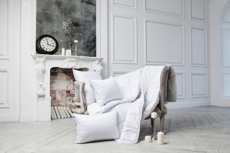 Подушка регулируемая GERMAN GRASS CAMEL FAMILIE WOOL 68х68