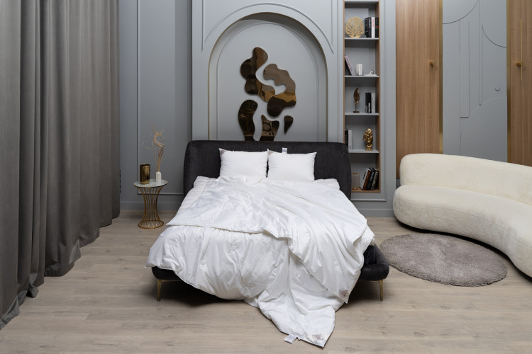 Одеяло стеганое точечно GERMAN GRASS LUXURY SILK GRASS 160х220 легкое