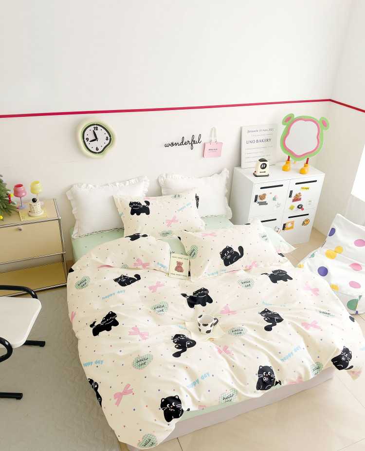 Постельное белье из твил-сатина TANGO хеппи крема 50х70 (1шт), 70х70 (1шт) 1,5-спальное