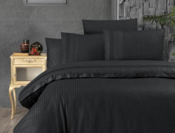 Постельное белье из DELUXE ранфорса KARVEN N030 ELEGANT BLACK 50х70 (2шт), 70х70 (2шт) семейное