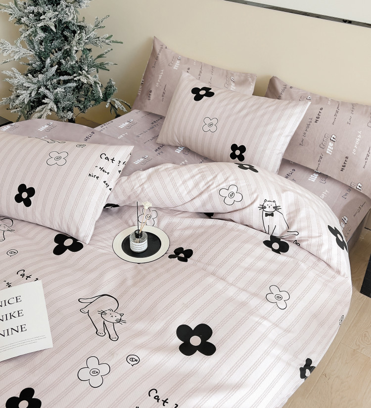 Постельное белье из твил-сатина TANGO игривый котик 70х70 (2шт) 1,5-спальное