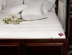 Наматрасник-чехол стеганый GERMAN GRASS MATTRESS DOWN GRASS 180х200