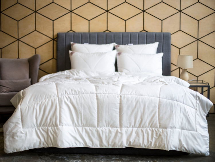 Одеяло стеганое GERMAN GRASS CASHMERE GRASS 220x240 всесезонное