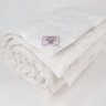 Одеяло кассетное GERMAN GRASS ROYAL DOWN GRASS 220х240 всесезонное Light