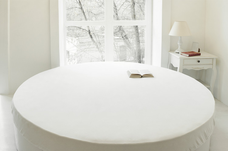 Простыня на резинке из тенсела на круглую кровать GERMAN GRASS d200-220