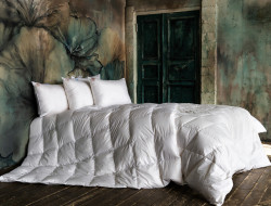 Одеяло кассетное GERMAN GRASS ROYAL DOWN GRASS 140х205 всесезонное