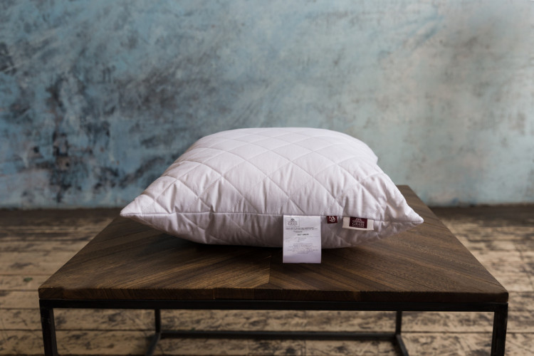 Подушка-думочка стеганная GERMAN GRASS 95C GRASS 40х40 упругая