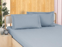 Простыня на резинке из страйп-сатина KARVEN P935 индиго 100х200х33 с наволочкой 50х70