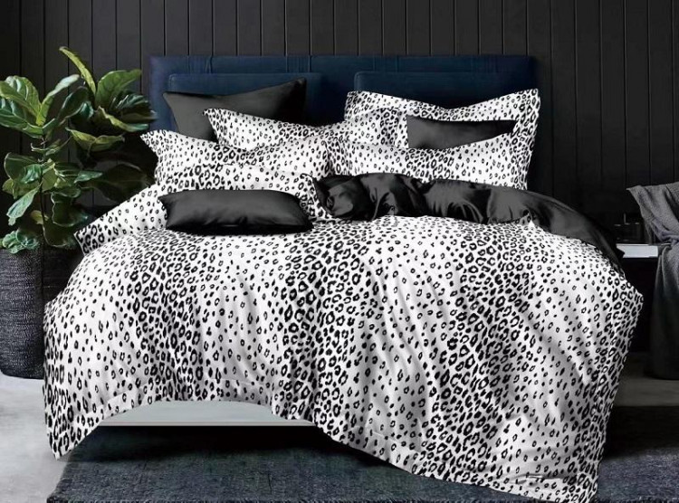 Постельное белье из микросатина TANGO DREAM FLY DF-471 50х70 (1шт), 70х70 (1шт) 1,5-спальное