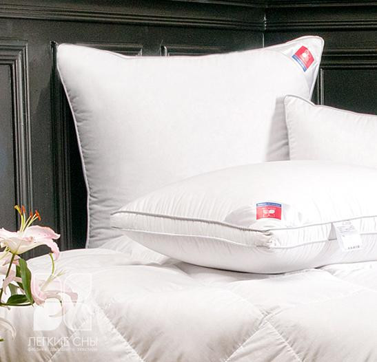 Подушка пуховая в сатине Легкие Сны ЛОРЕТТА 68х68х4 мягкая