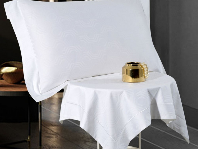 Постельное белье с летним одеялом из хлопкового жаккарда ASABELLA Гексагон 50х70 (2шт) евро